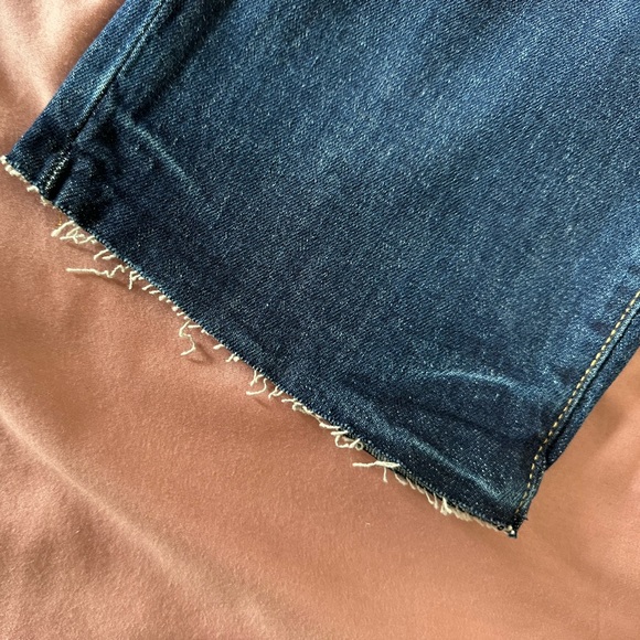NWT Low-Rise OG Loose Cut-Off Jeans - 6 Petite - Picture 5 of 12